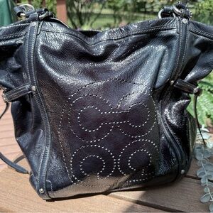 👜 Coach Navy patent Leather Tote – Iconic 
Genuine Coach | Model #A1193-17036